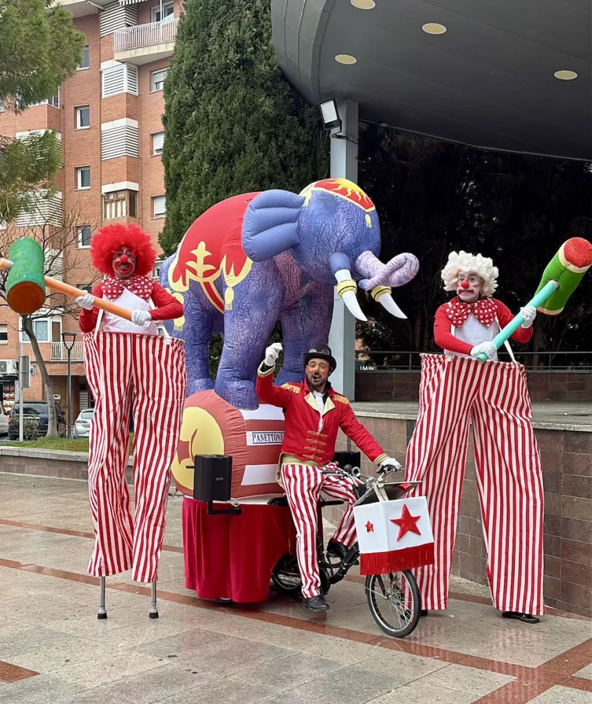 Animacions de carrer, Hooligans Clowns