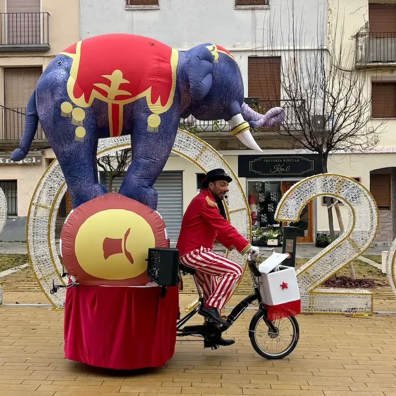 ELEFANT (1)