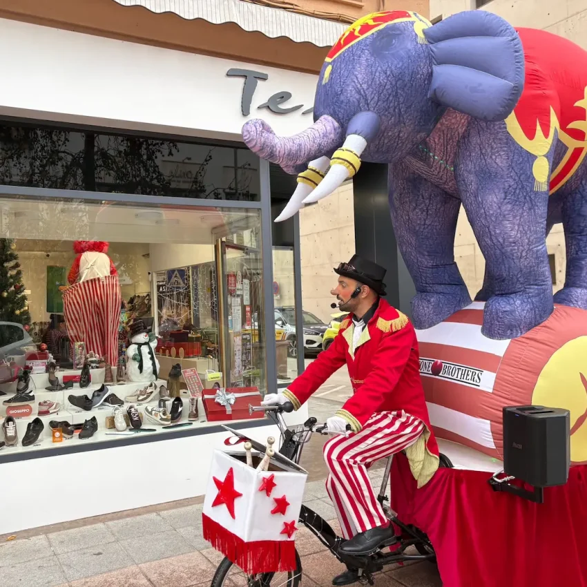 Espectacles i animacions de carrer divertides